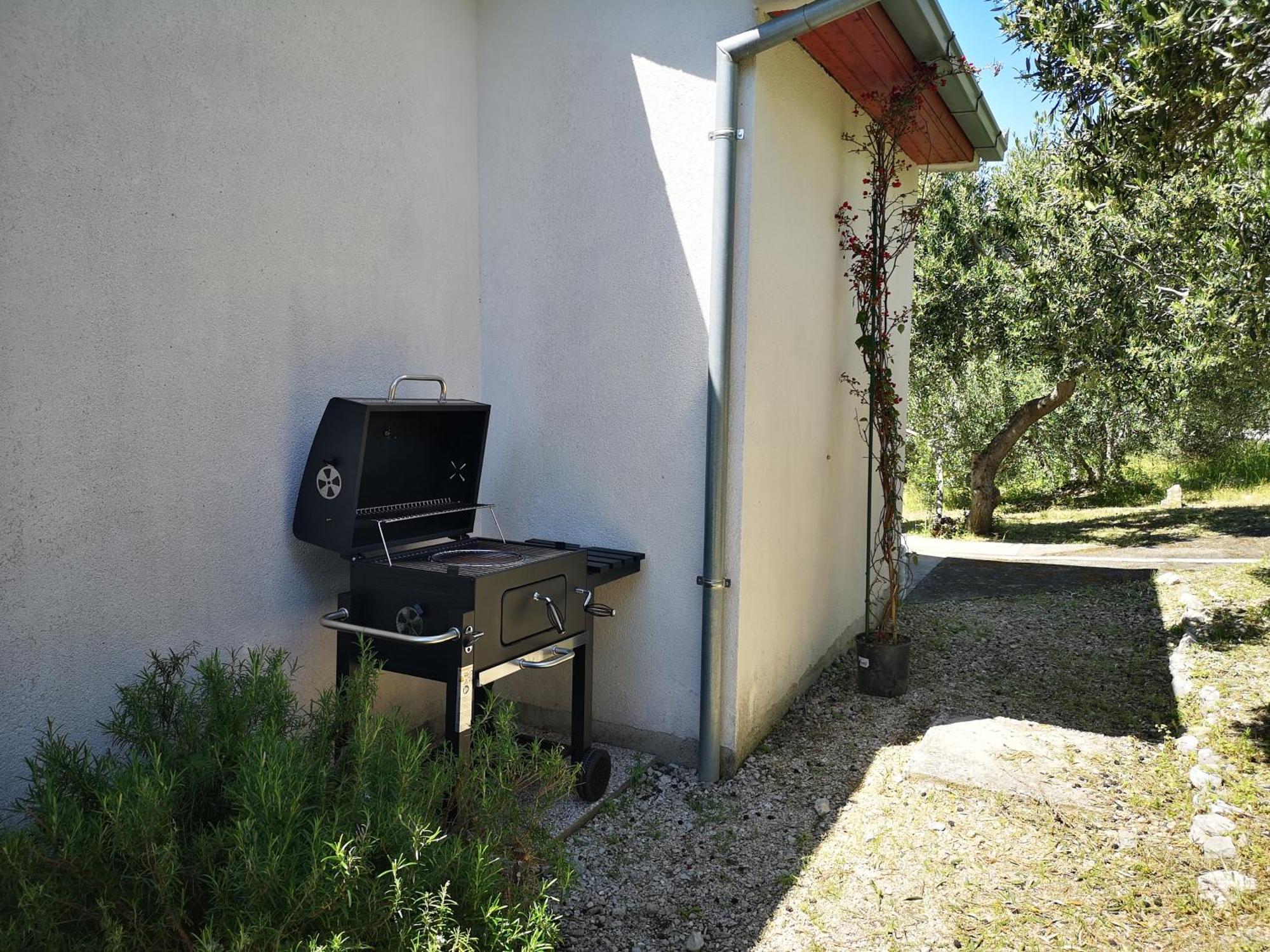 Holiday Home Oliveta 布雷拉 外观 照片